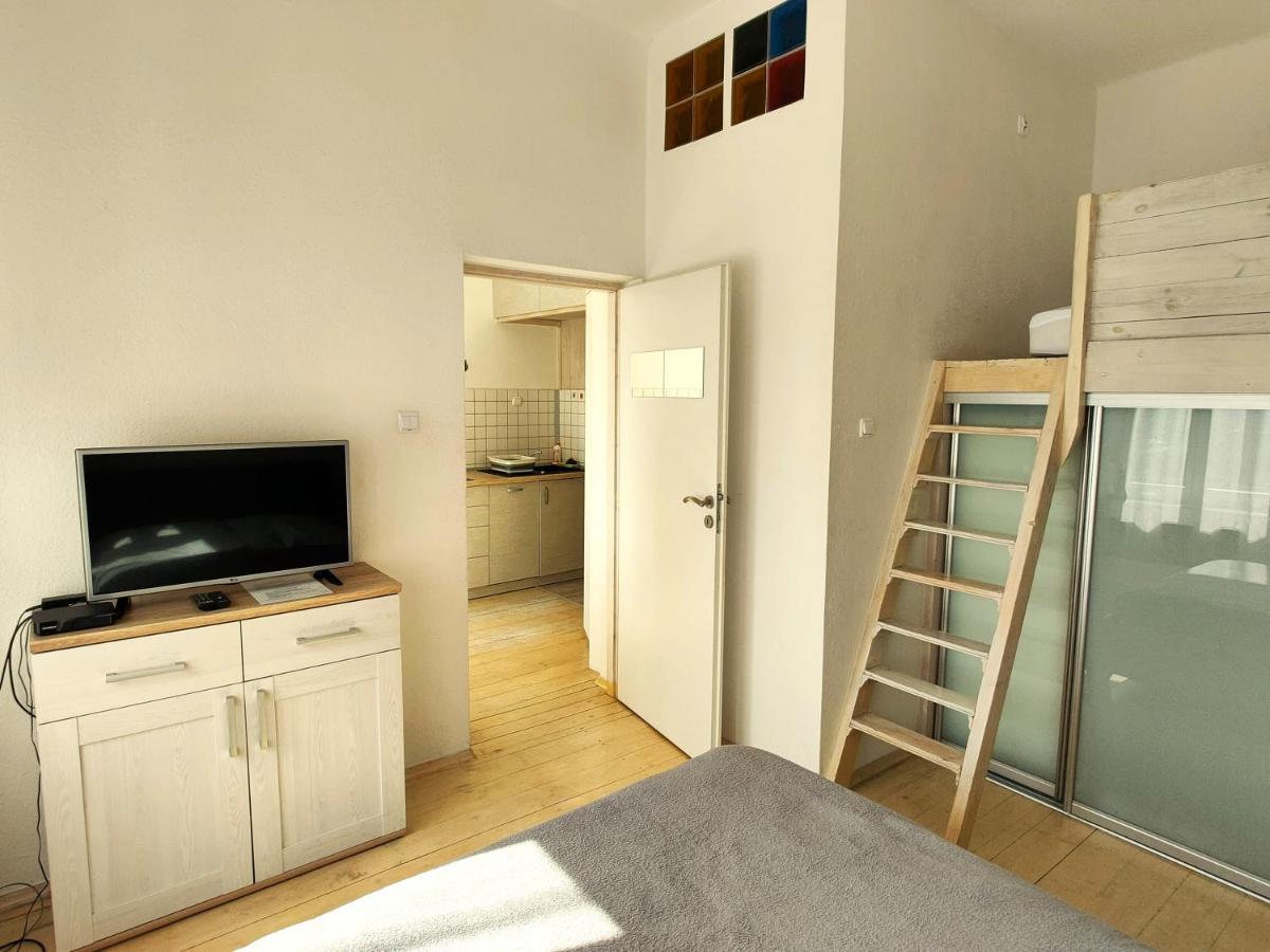 Kazimierz/Old Town Apartment Красков Екстериор снимка